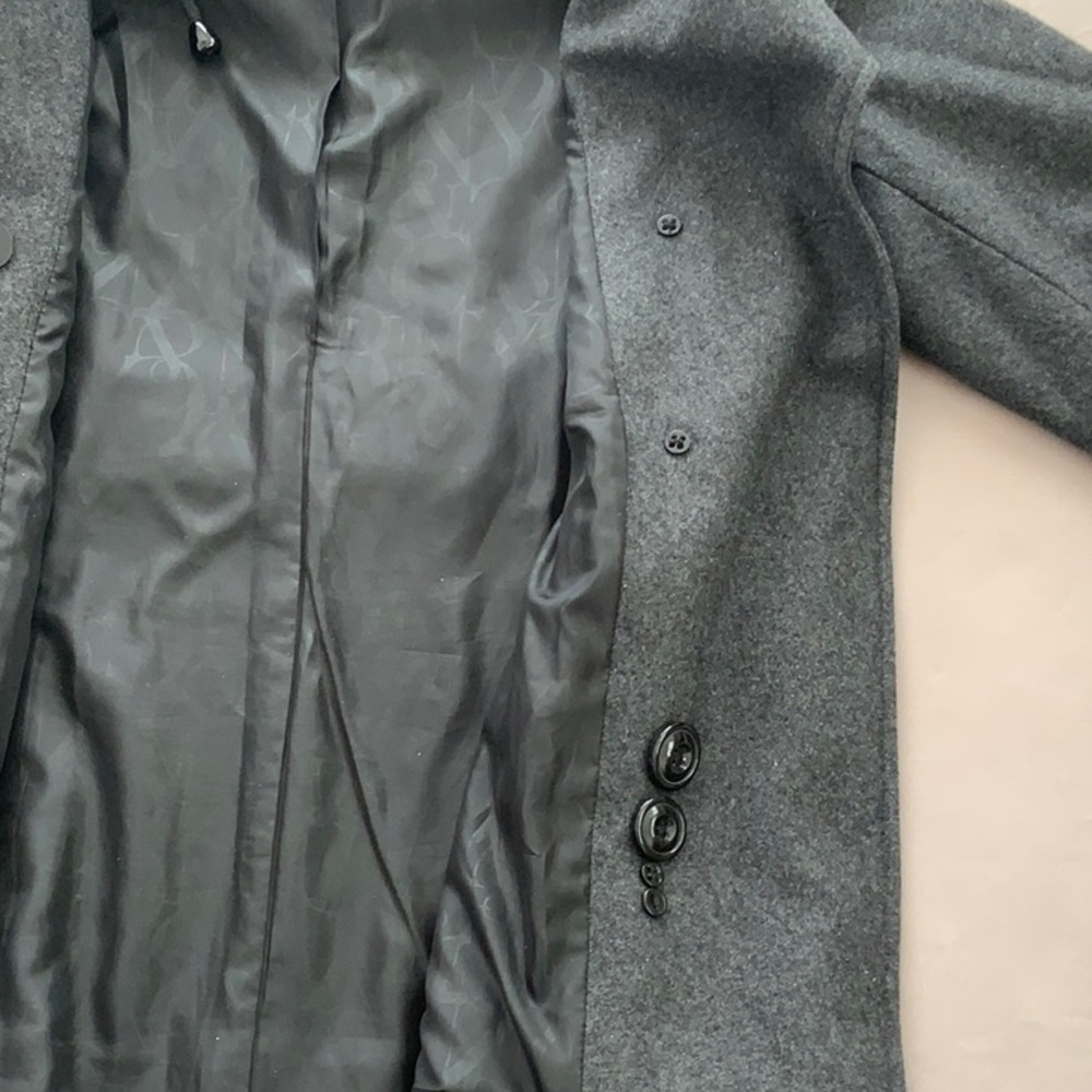 Wool coat - Picture 7 of 7